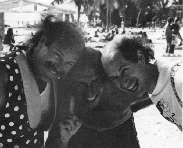 Old balding street performers don't die, they go to Key West! (l-r) Bounce, Robert Nelson and Moshe. 
