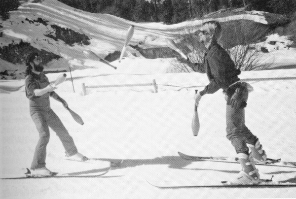 Berg and Whitfield, ski juggling