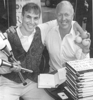 (l-r) Michael Gelb and Tony Buzan at a books signing last summer during the IJA festival in Burligton, VT.