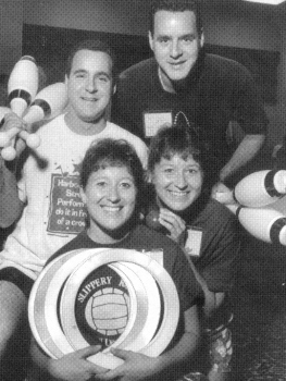 Seeing jugglers doubled - Nick and Alex Karvounis with Becky and Laura Provance (Bill Giduz photo)