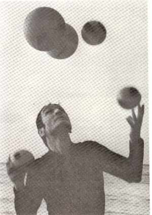 "Francis Brunn juggling"