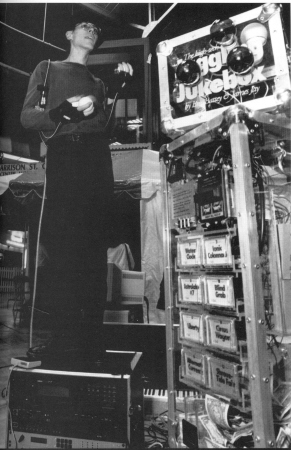 The Juggling Jukebox wires James Jay to a vending machine (Photo by Lincoln McNey)